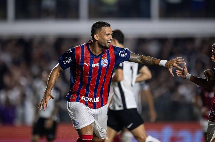 Corinthians não se sustenta com lampejos de bom futebol e perde para o Bahia antes da Supercopa
