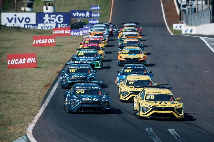 Cronograma para inauguração da pista do Autódromo Internacional de MT tem quatro categorias e corridas noturnas