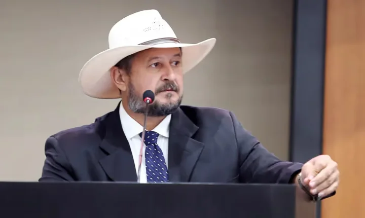 Cattani chama de “absurdo” tentativa de retirar feminicídio da condenação pela morte da filha